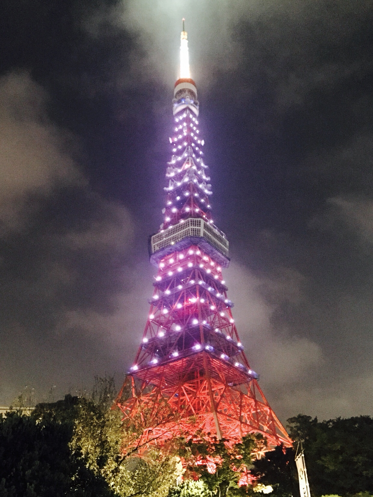 今日は「東京タワーを安室カラーに」特別ライトアップでした♪ ダイヤモンドヴェール - きょうこのウェルビーイングコーチング